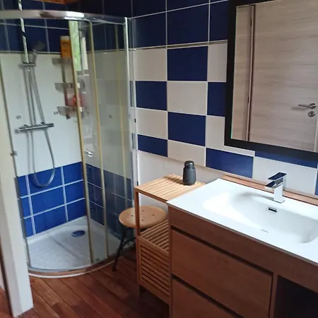 Maison Au Calme Avec Jardin Exotique Pour 7 Personnes Guest house *