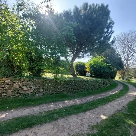 Maison Au Calme Avec Jardin Exotique Pour 7 Personnes * Thorigne-sur-Due