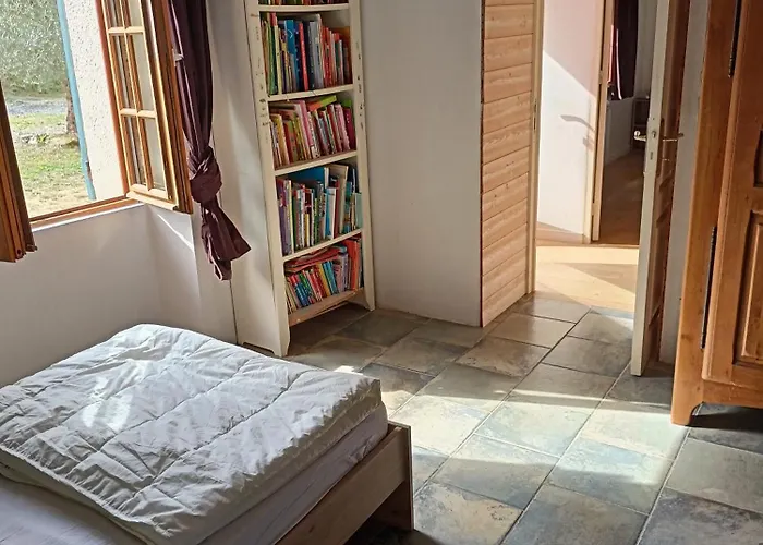 Gasthuis Maison Au Calme Avec Jardin Exotique Pour 7 Personnes Thorigné-sur-Dué