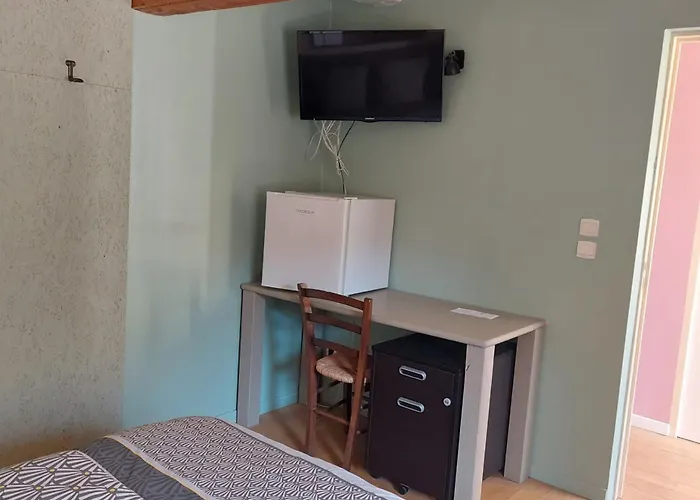 Gasthuis Maison Au Calme Avec Jardin Exotique Pour 7 Personnes 3*