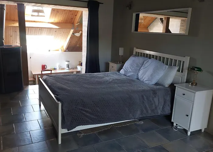Maison Au Calme Avec Jardin Exotique Pour 7 Personnes 3* Thorigné-sur-Dué